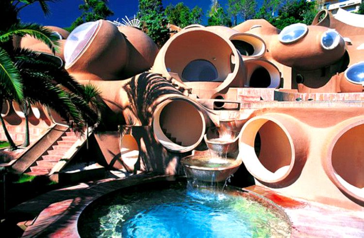 Top 10 Most Expensive House in the World 5 Les Palais Bulles