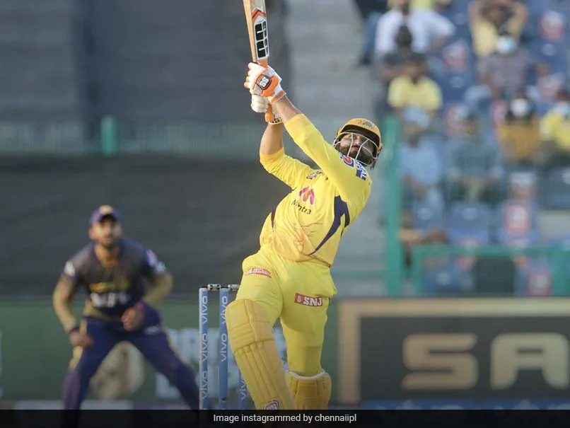 Ravindra Jadeja Hits 20 Runs In 4 balls